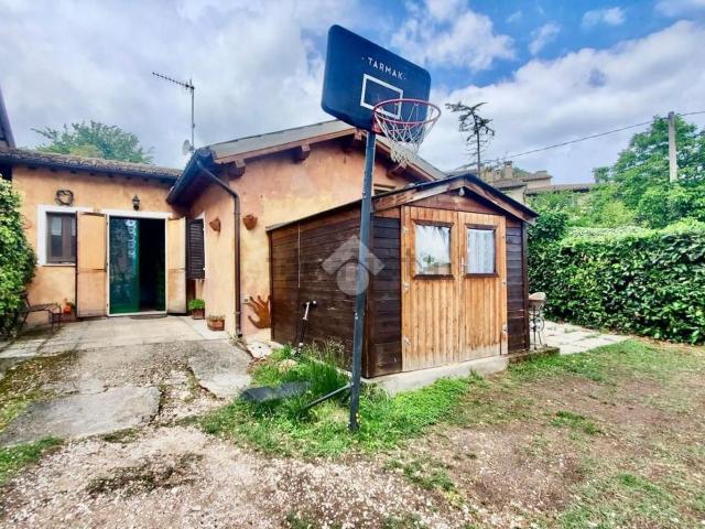 Appartamento in vendita di 60 m² in Frazione San Croce, 175