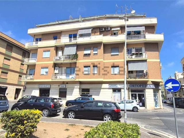 Appartamento in vendita di 60 m² in Piazza Cavalieri Vittorio Veneto, 18