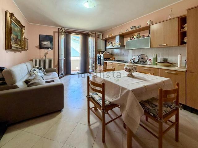 Appartamento in vendita di 60 m² in Piazzale Monsignor Bagnoli, 34