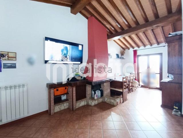 Appartamento in vendita di 60 m² in Strada provinciale 1 Setteponti, 59
