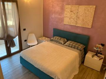 Appartamento in vendita di 60 m² in Via Ugo Foscolo, 1