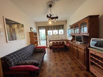 Via Vittorio Veneto Carrara, Castelnuovo di Magra, Massa-Carrara, Liguria