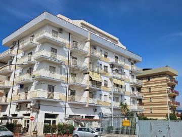 Appartamento in vendita di 60 m² in Via Vittorio Veneto, 47
