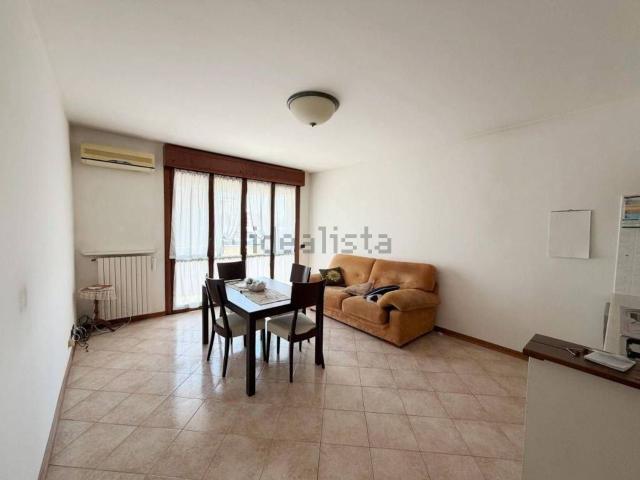 Appartamento in vendita di 60 m² in Via Adriano Zarini, 300