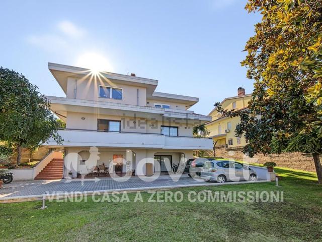Appartamento in vendita di 60 m² in Via Adriatica Sud, 92