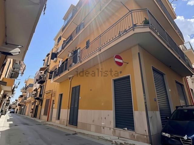 Appartamento in vendita di 60 m² in Via Angiò, 37