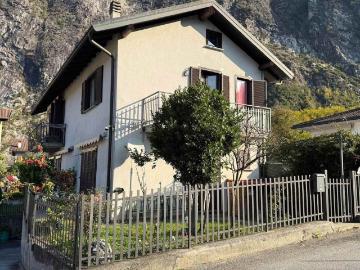 Appartamento in vendita di 60 m² in Via Cacciatori delle Alpi, 327