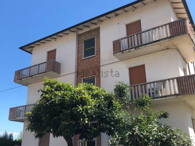 Appartamento in vendita di 60 m² in Via Capitonese, 34