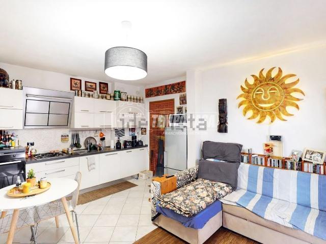 Appartamento in vendita di 60 m² in Via Cav. Domenico Mangiagalli, 9
