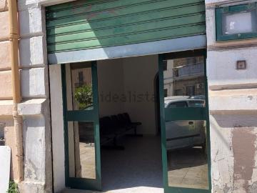Appartamento in vendita di 60 m² in Via Conte Federico, 125