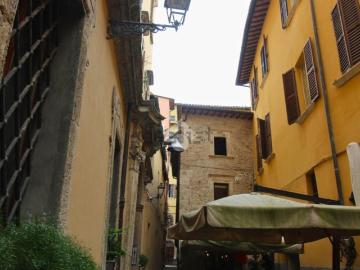 Via Giudea, Centro Storico di Ascoli Piceno, Ascoli Piceno, Ascoli Piceno Marche