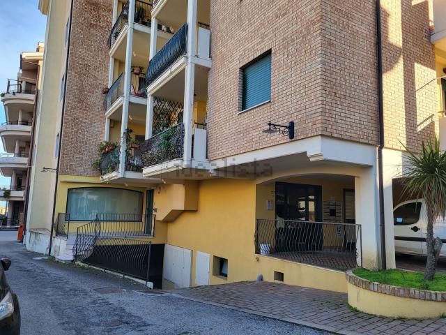 Appartamento in vendita di 60 m² in Via del Porto, 49