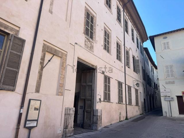 Appartamento in vendita di 60 m² in Via delle Terme