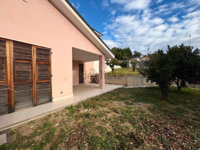 Appartamento in vendita di 60 m² in Via delle Ginestre