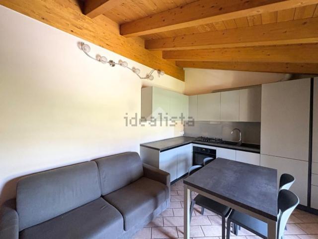 Appartamento in vendita di 60 m² in Via Don Angelo Roveglia, 17