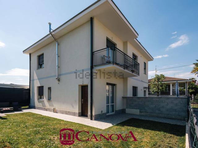 Appartamento in vendita di 60 m² in Via Edoardo Stucchi