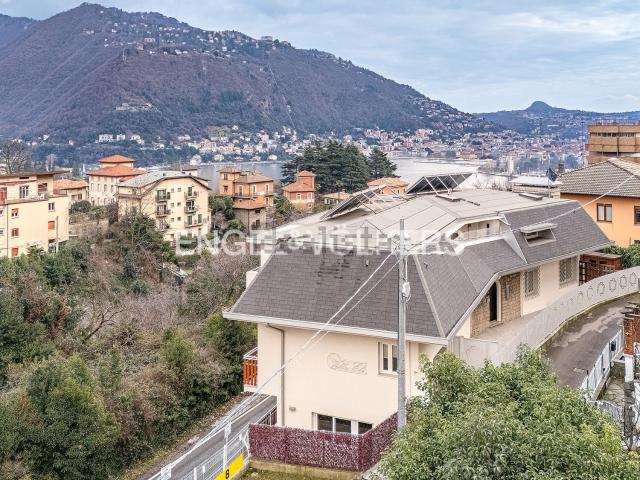 Appartamento in vendita di 60 m² in Via Fratelli Bronzetti