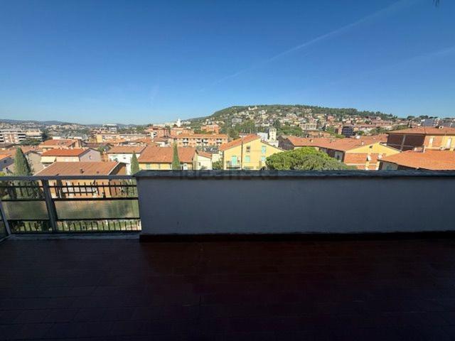 Appartamento in vendita di 60 m² in Via Giovanni Battista Pergolesi