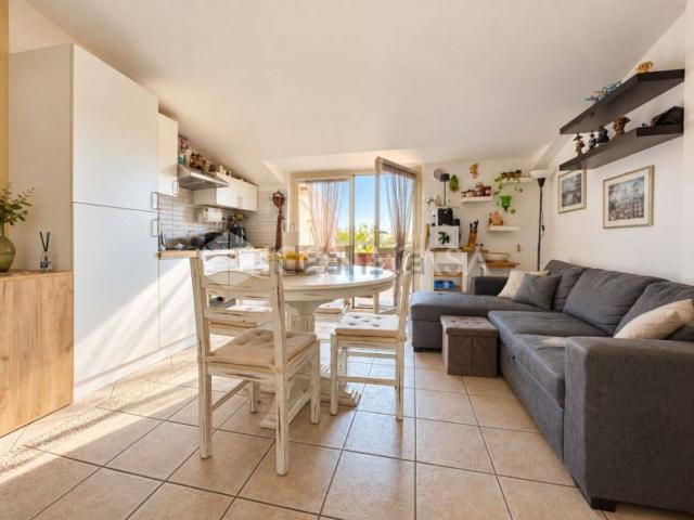 Appartamento in vendita di 60 m² in Via Italia, 192