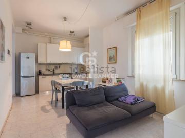 Appartamento in vendita di 60 m² in Via Lagomaggio, 121