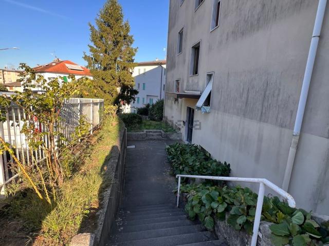 Appartamento in vendita di 60 m² in Via Luigi Cozzani, 21