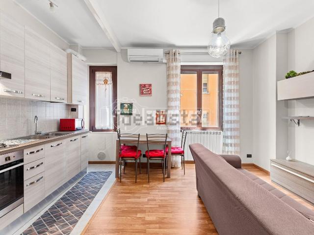 Appartamento in vendita di 60 m² in Via Luigi Resnati, 10