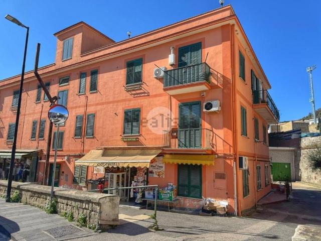 Appartamento in vendita di 60 m² in Via Montenuovo Licola Patria, 69