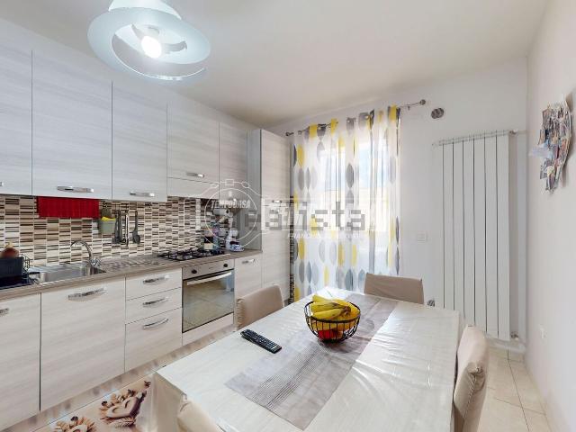 Appartamento in vendita di 60 m² in Via Roma, 164