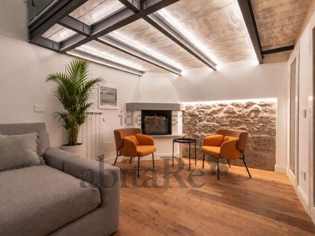 Appartamento in vendita di 84 m² in Via Sant&apos Egidio