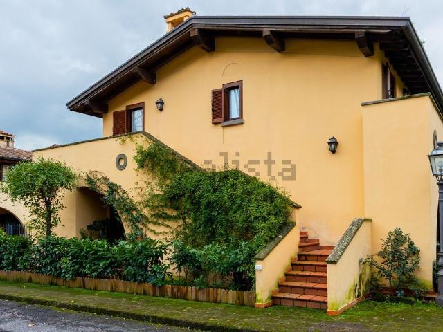 Appartamento in vendita di 60 m² in Via Santo Spirito, 13