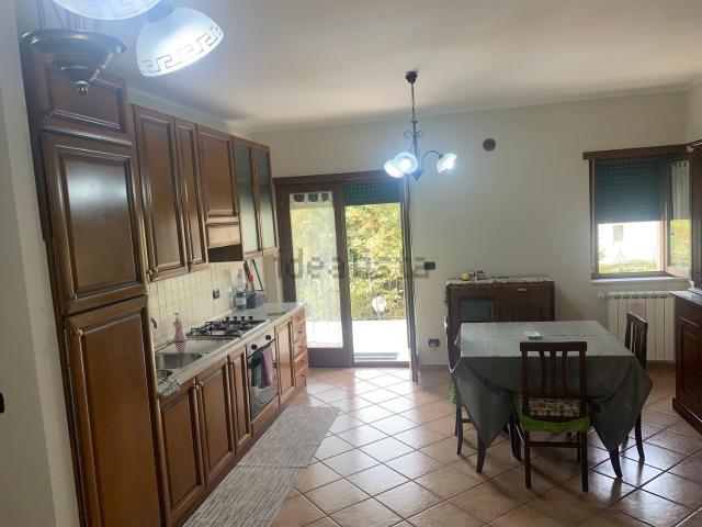 Appartamento in vendita di 60 m² in Via Sferracavalli, 13