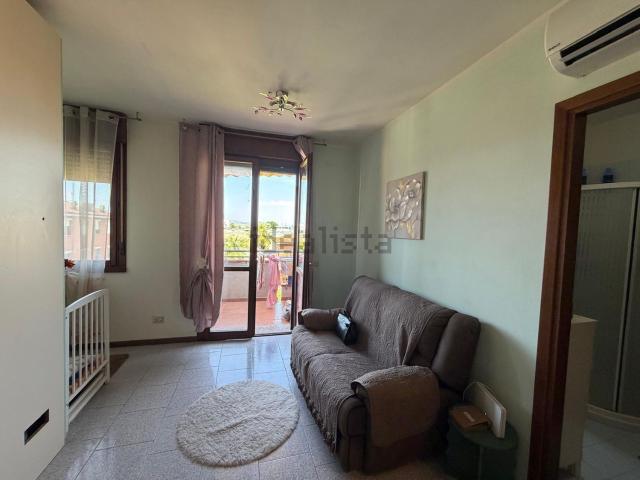 Appartamento in vendita di 60 m² in Via Statale Est, 159