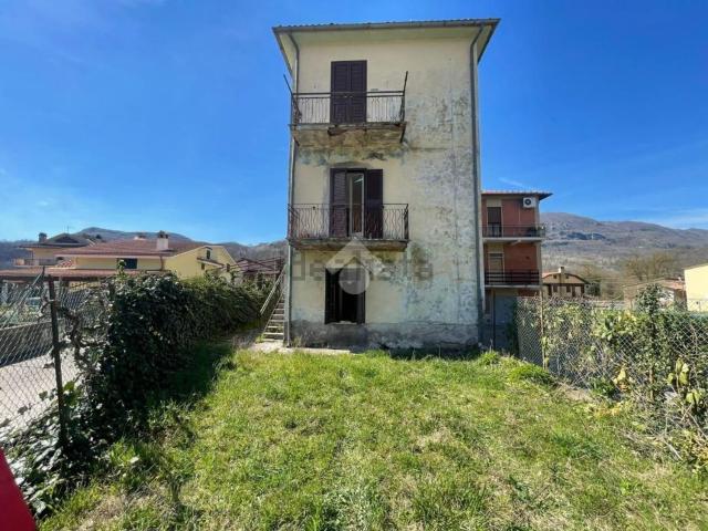 Appartamento in vendita di 60 m² in Via Sublacense Vecchia