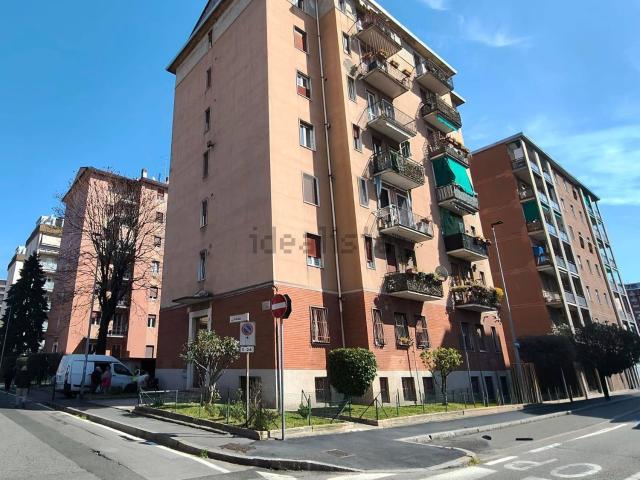 Appartamento in vendita di 60 m² in Viale Marche, 2