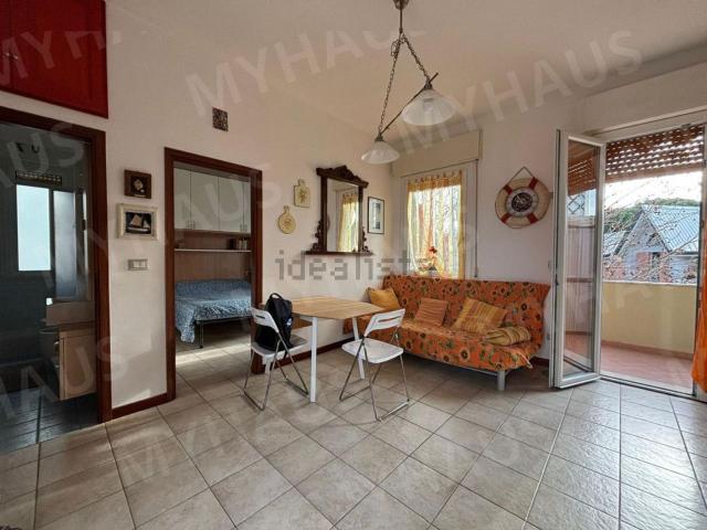 Appartamento in vendita di 60 m² in Viale Antonio Canova, 37