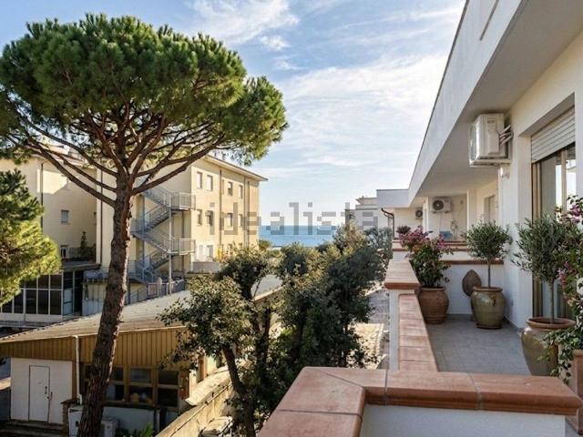 Appartamento in vendita di 60 m² in Viale Cristoforo Colombo