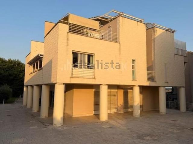 Appartamento in vendita di 60 m² in Viale della Pineta di Fregene