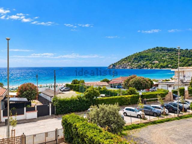 Appartamento in vendita di 60 m² in Viale John Fitzgerald Kennedy, 43