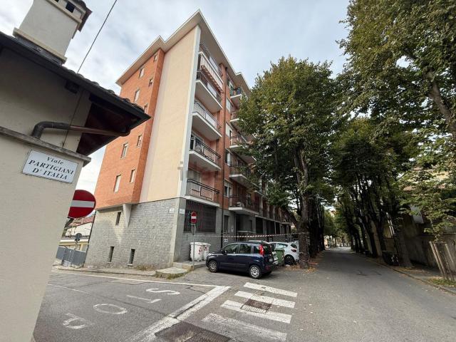 Appartamento in vendita di 60 m² in Viale Partigiani D&apos Italia, 83