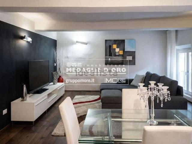 Appartamento in vendita di 70 m² in Via Emilia Centro