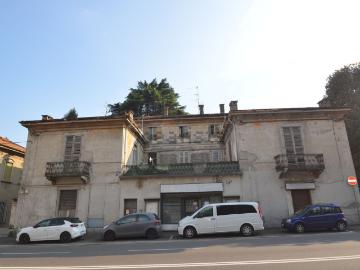 Appartamento in vendita di 610 m² in Via Napoleona, 11