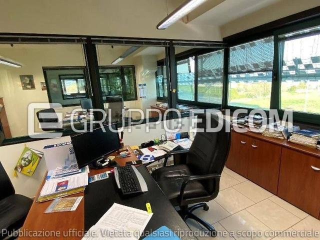 Appartamento in vendita di 612 m² in Via Nazionale