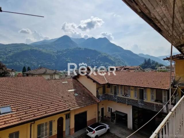 Appartamento in vendita di 615 m² in Via Brigate Garibaldi