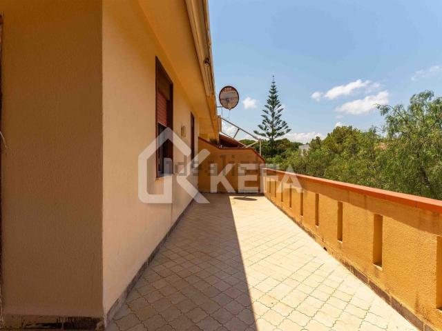 Appartamento in vendita di 61 m² in Via Val di Noto