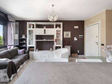 Appartamento in vendita di 61 m² in Via A. Arosio, 5