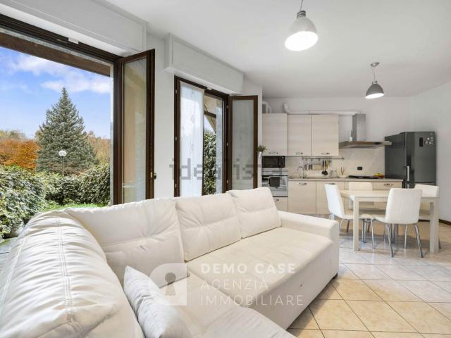 Appartamento in vendita di 61 m² in Via Baradello, 7