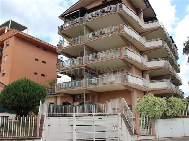 Appartamento in vendita di 61 m² in Via Casilina Sud