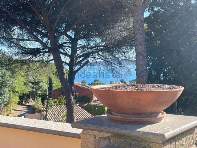 Appartamento in vendita di 61 m² in Via Cipollini