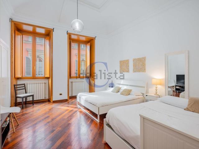Appartamento in vendita di 61 m² in Via della Scala, 72