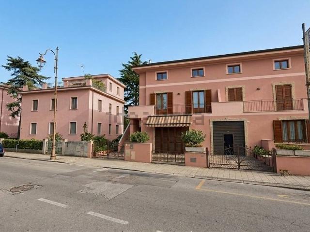 Appartamento in vendita di 61 m² in Via Ferrucci